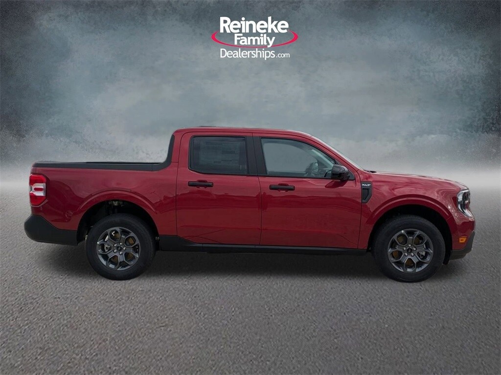2025 Ford Maverick XLT photo 3