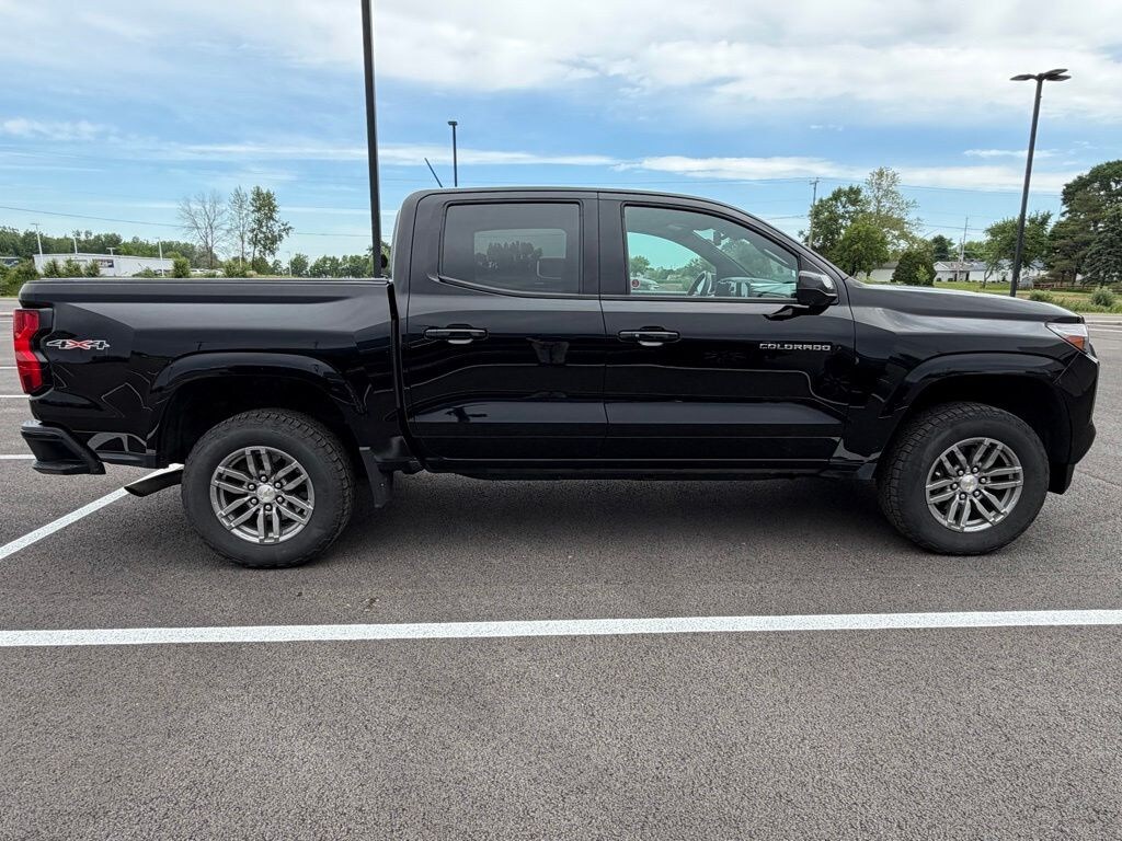Used 2023 Chevrolet Colorado LT Truck