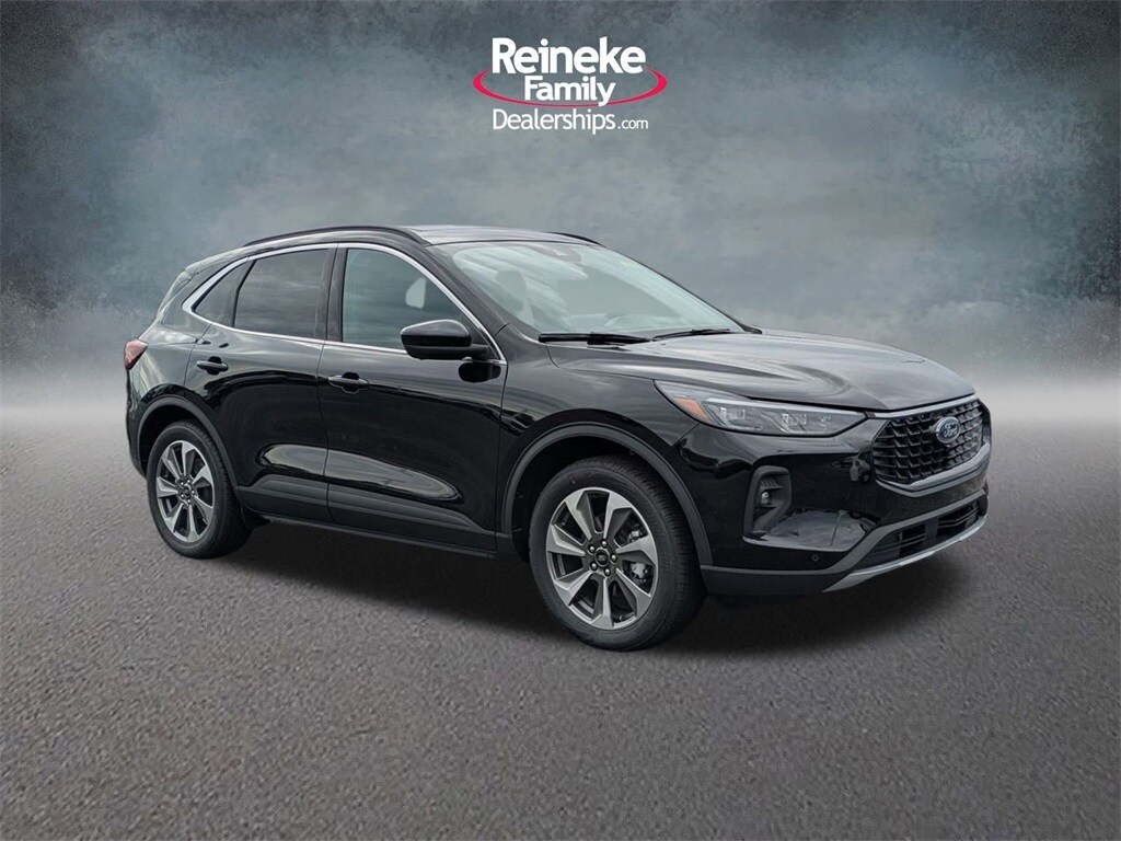 2025 Ford Escape Platinum photo 3