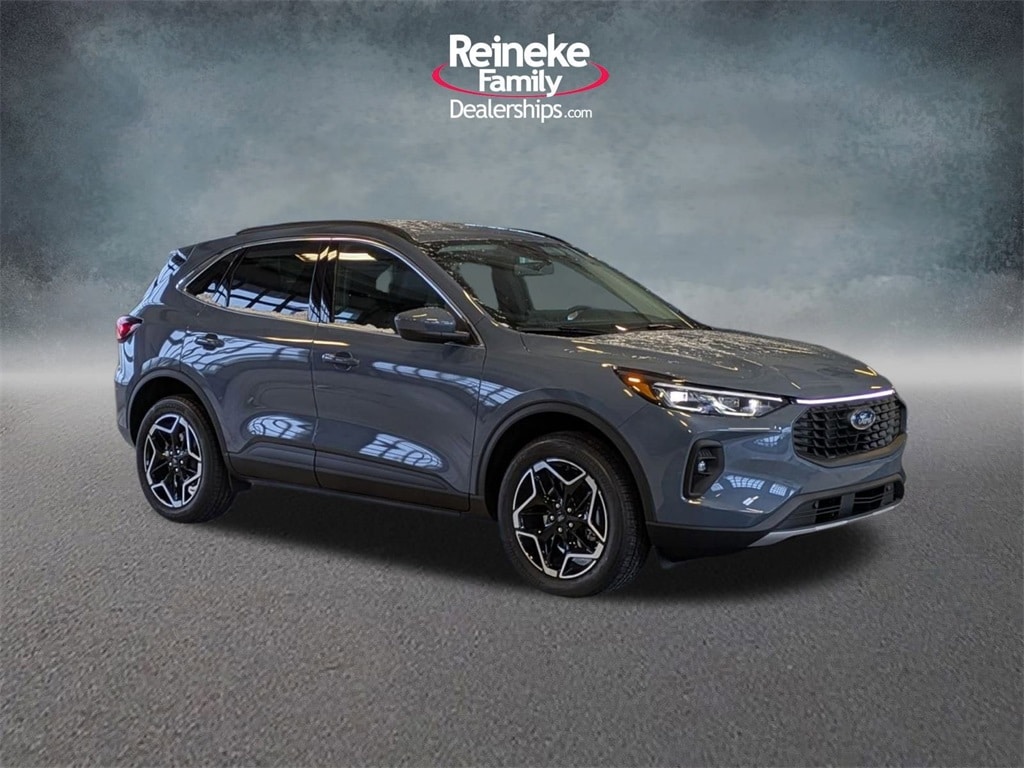 New 2026 Ford Escape Platinum SUV