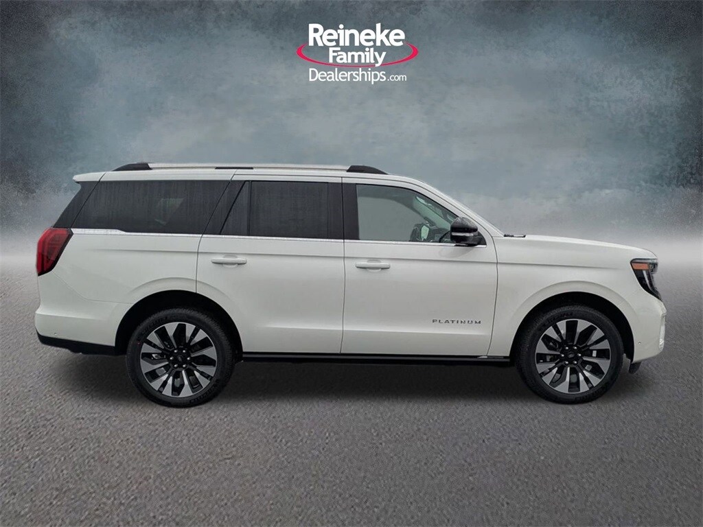 2025 Ford Expedition Platinum photo 3