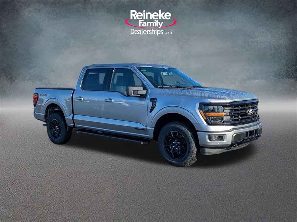2025 Ford F-150 XLT photo 3