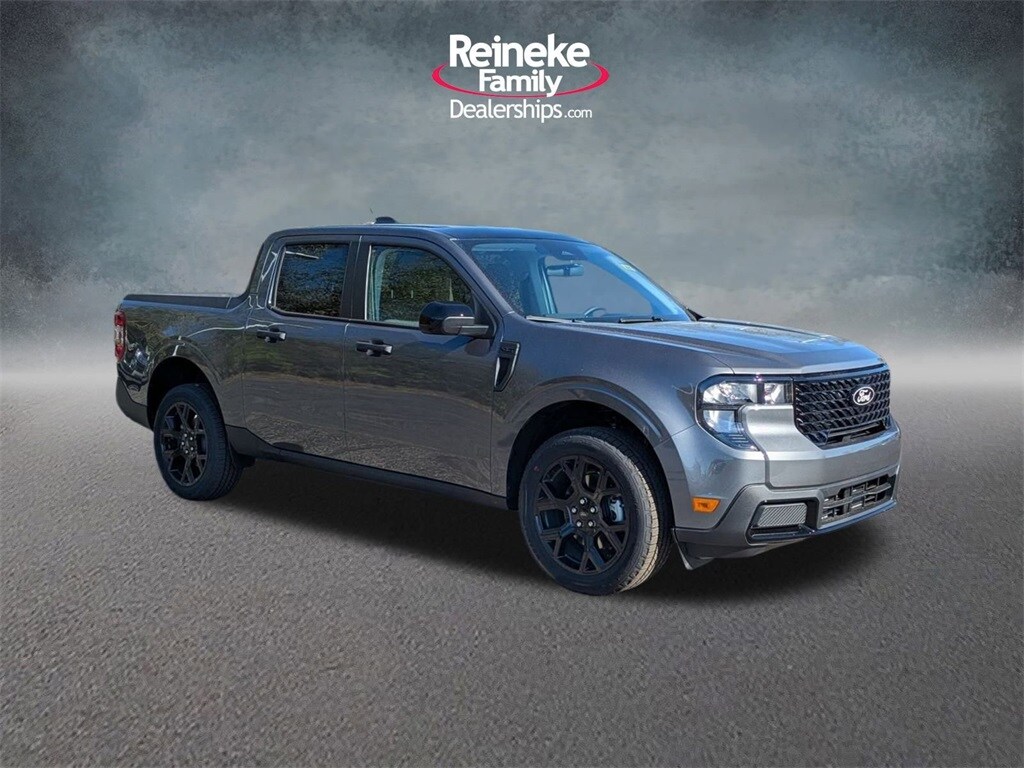 2025 Ford Maverick XLT photo 2