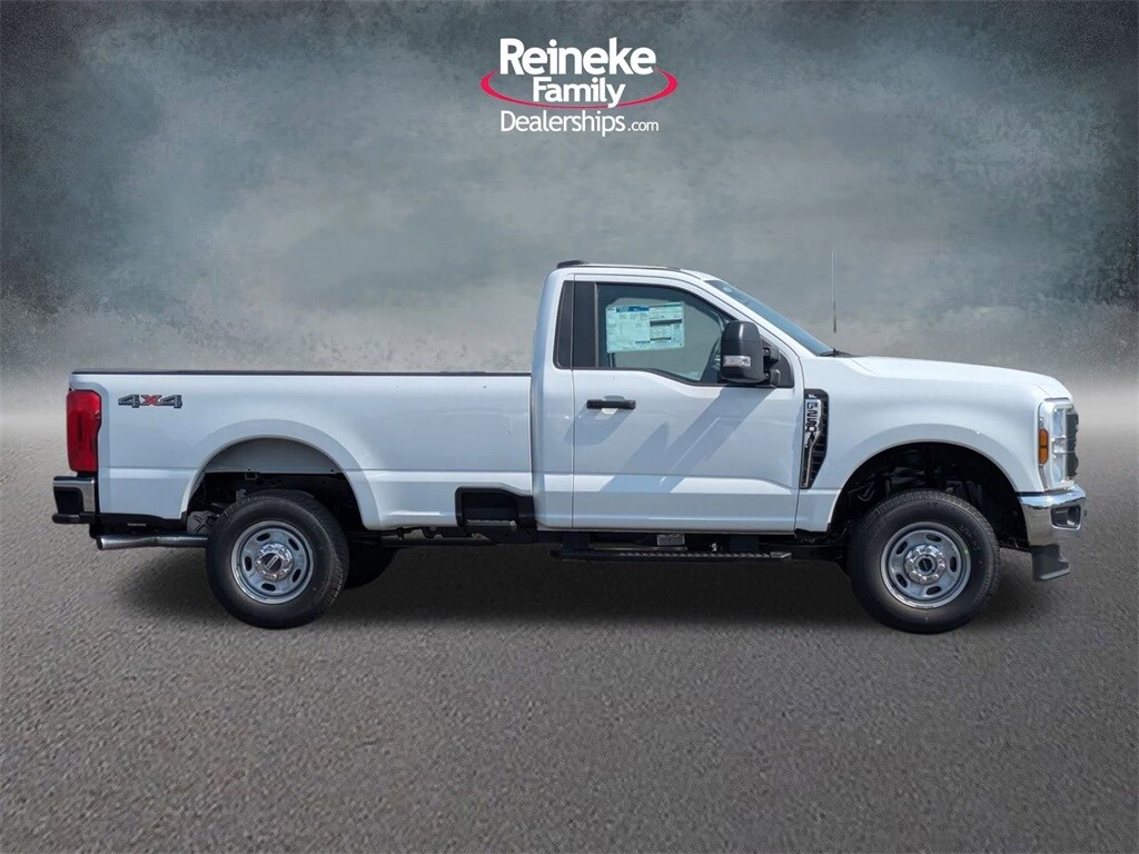 2025 Ford F-250 photo 4