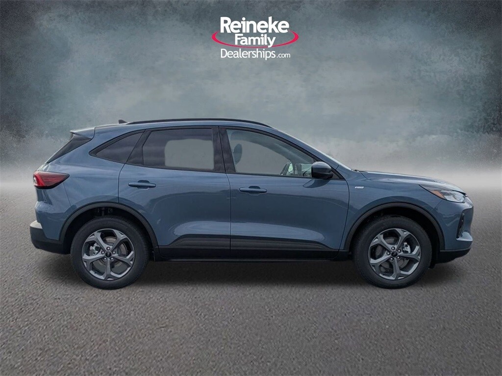 New 2026 Ford Escape ST-Line Select SUV