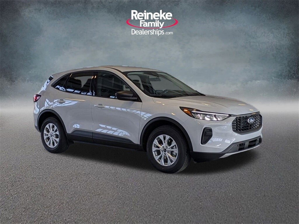 2026 Ford Escape Active photo 3