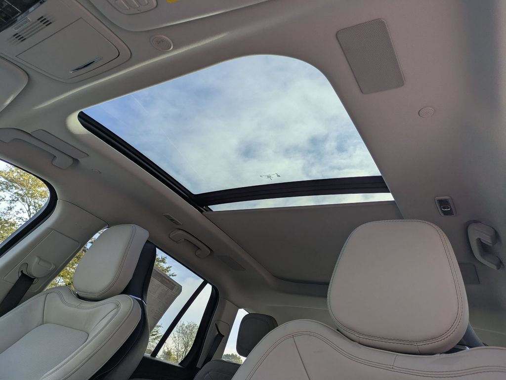 2026 Lincoln Aviator Reserve - Photo 17
