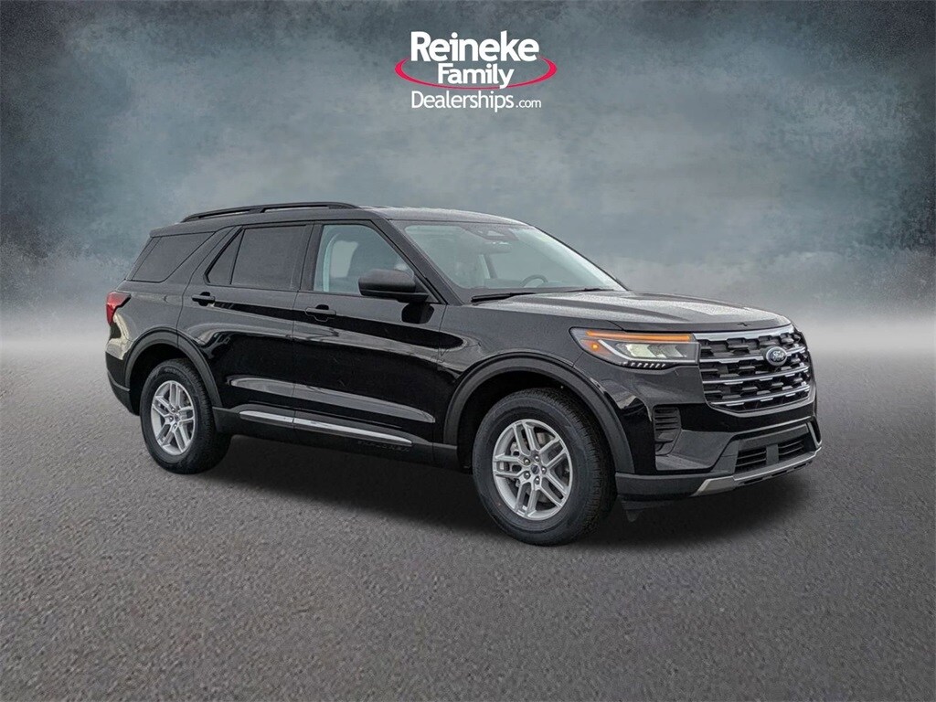 2025 Ford Explorer photo 3