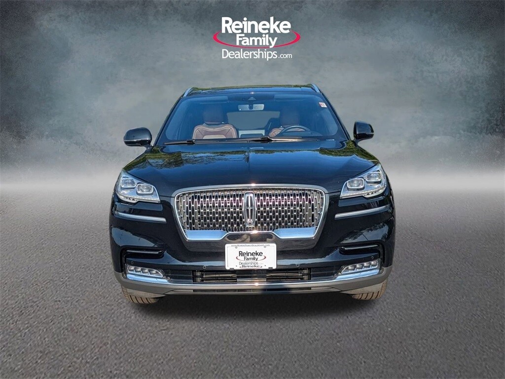 2022 Lincoln Aviator Reserve photo 2