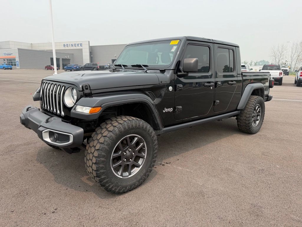 Black Clearcoat 2020 Jeep Gladiator Pickup Truck Four-Wheel Drive 8-Speed Automatic