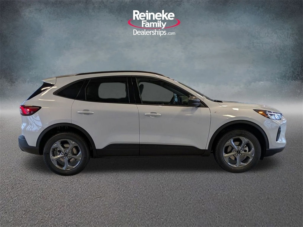 New 2026 Ford Escape ST-Line SUV