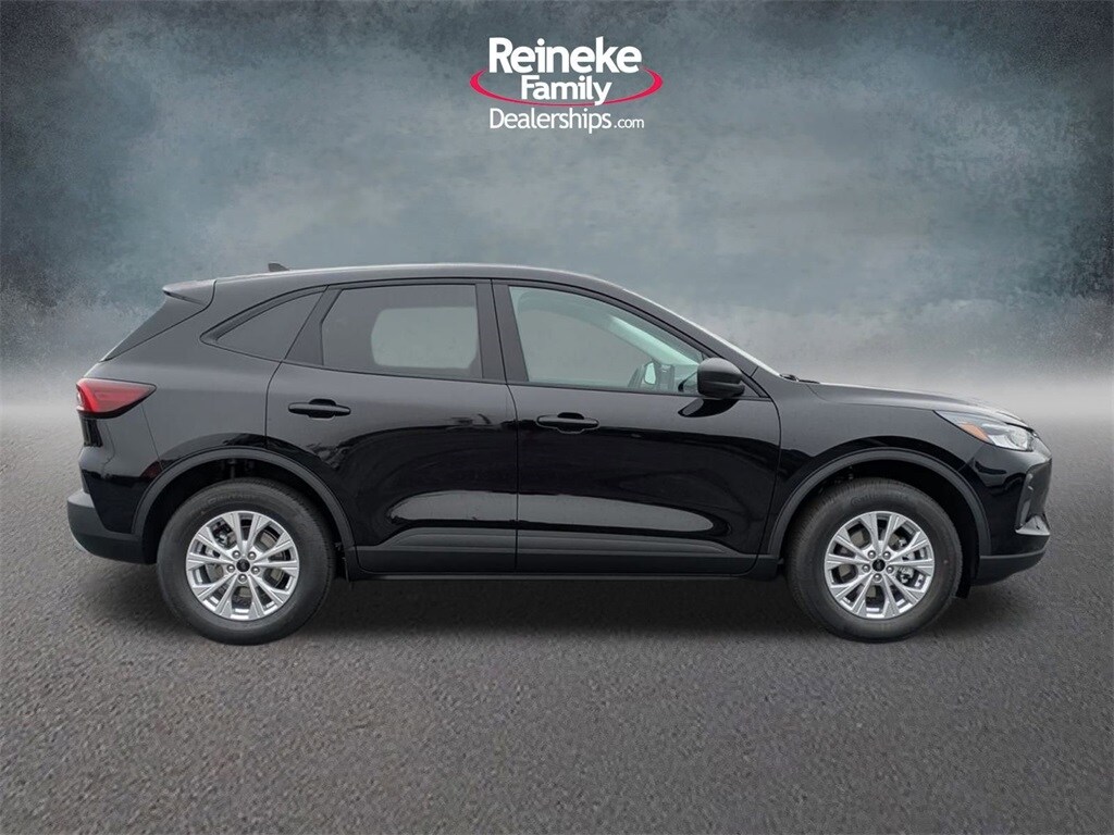 2025 Ford Escape Active photo 2