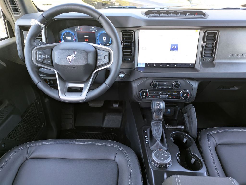 2025 Ford Bronco 4-Door Badlands - Photo 17