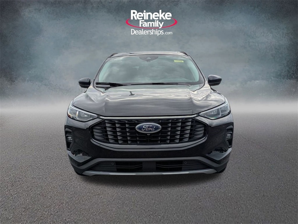 New 2025 Ford Escape Platinum SUV
