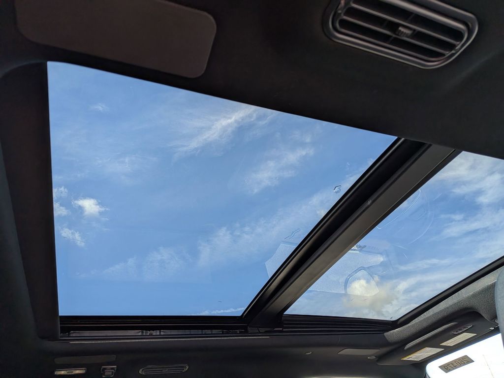 2026 Lincoln Navigator Reserve - Photo 23