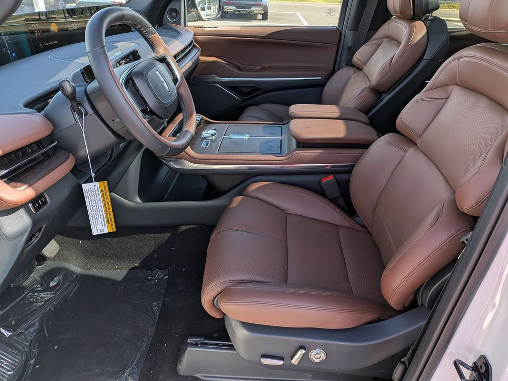 2026 Lincoln Navigator Reserve - Photo 17