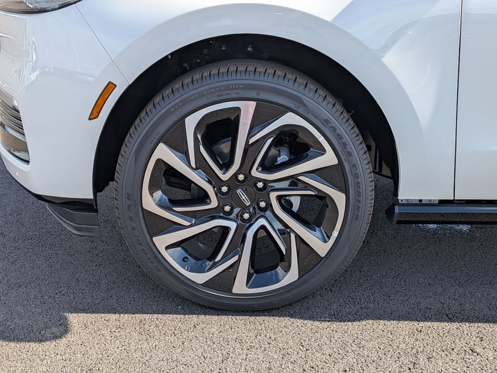 2026 Lincoln Navigator Reserve - Photo 27