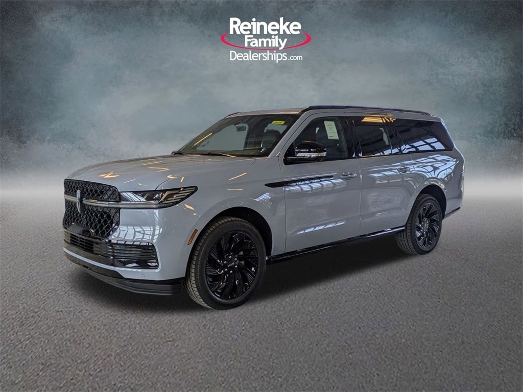2025 Lincoln Navigator Reserve L's photo