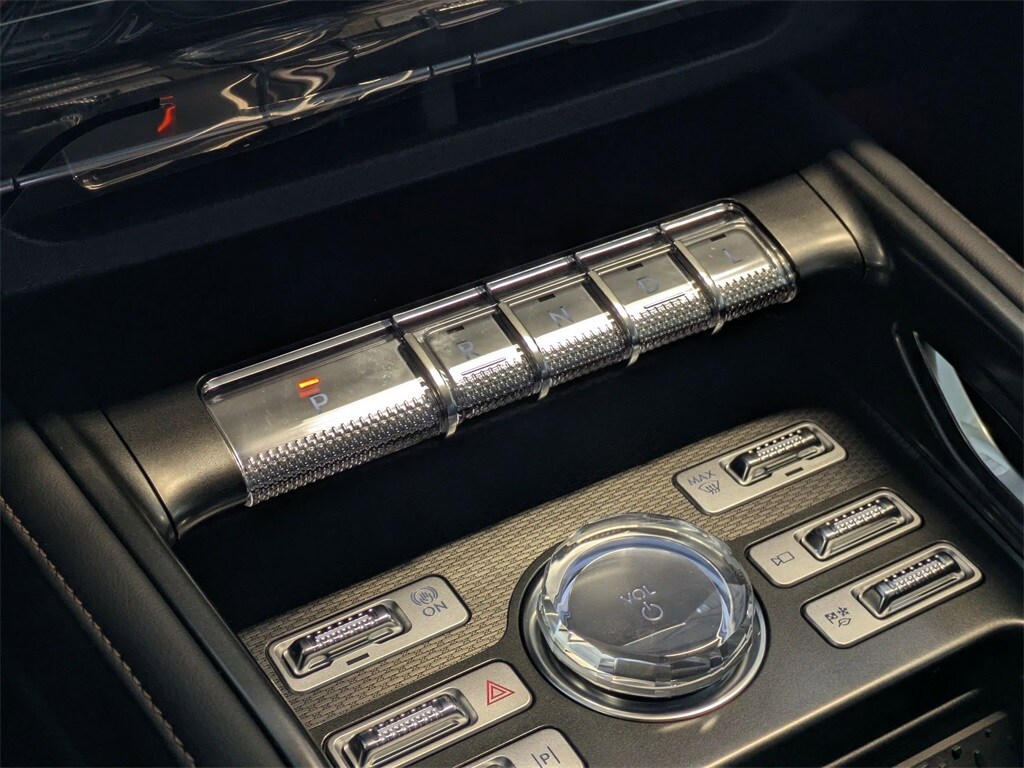 2026 Lincoln Nautilus Premiere - Photo 12