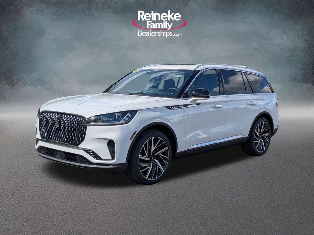2026 Lincoln Aviator Reserve AWD's photo