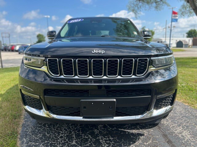 2021 Jeep Grand Cherokee Limited photo 3