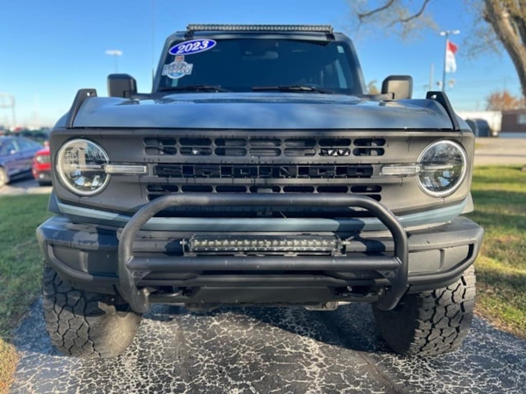 Used 2023 Ford Bronco Base SUV