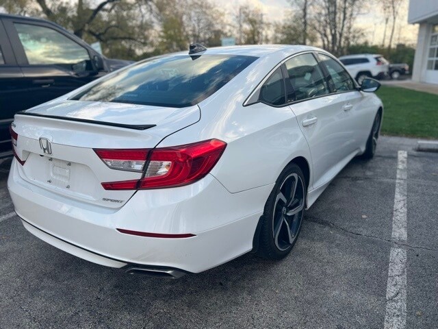 2022 Honda Accord Sport photo 2