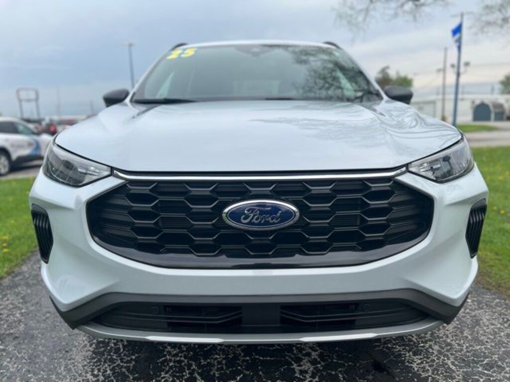 Used 2025 Ford Escape ST-Line SUV
