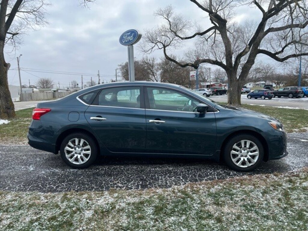 Used 2017 Nissan Sentra SV Sedan