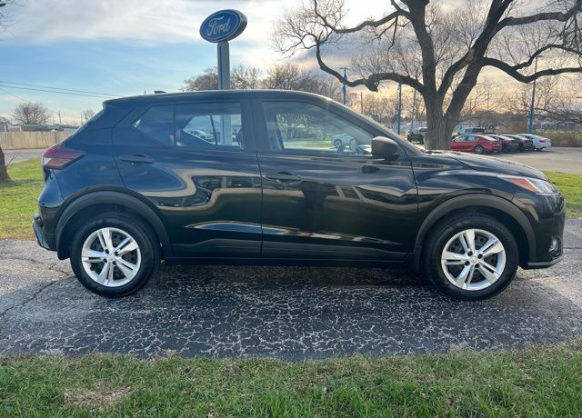 2023 Nissan Kicks