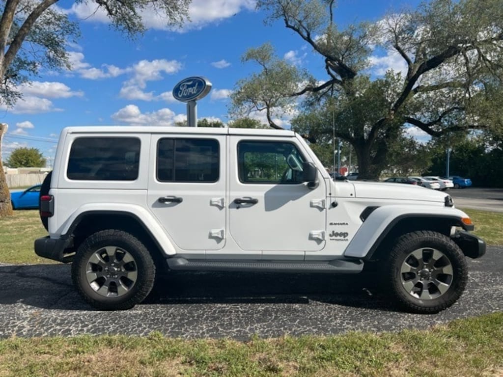 Used 2019 Jeep Wrangler Unlimited Sahara SUV