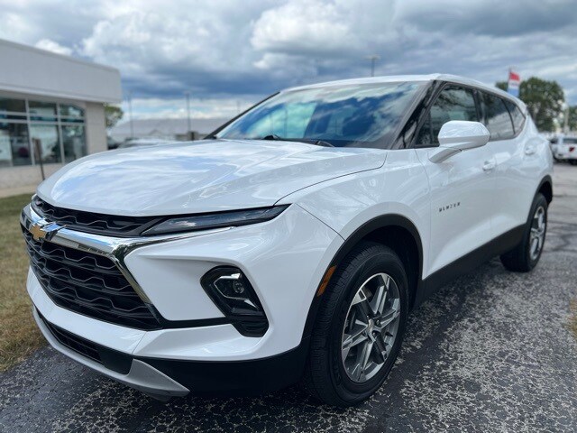 2023 Chevrolet Blazer 2LT photo 4