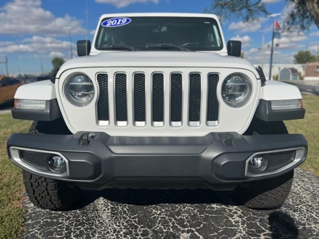 Used 2019 Jeep Wrangler Unlimited Sahara SUV