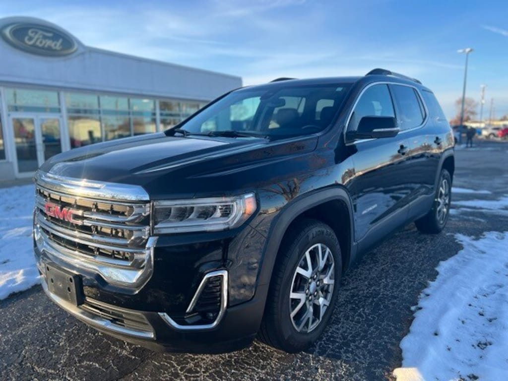 Used 2023 GMC Acadia SLT SUV