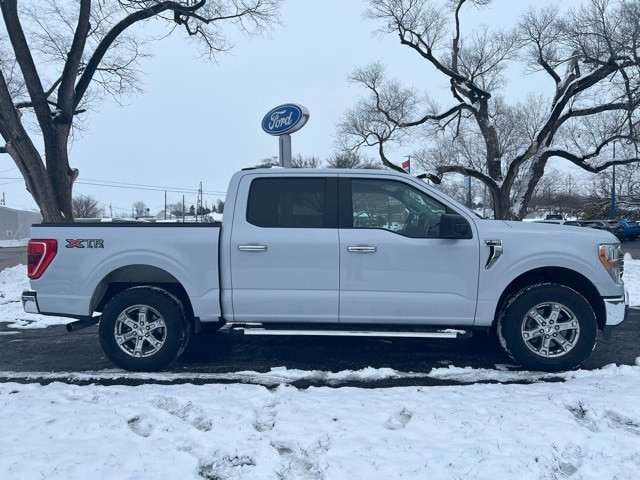 2022 Ford F-150 XLT's photo