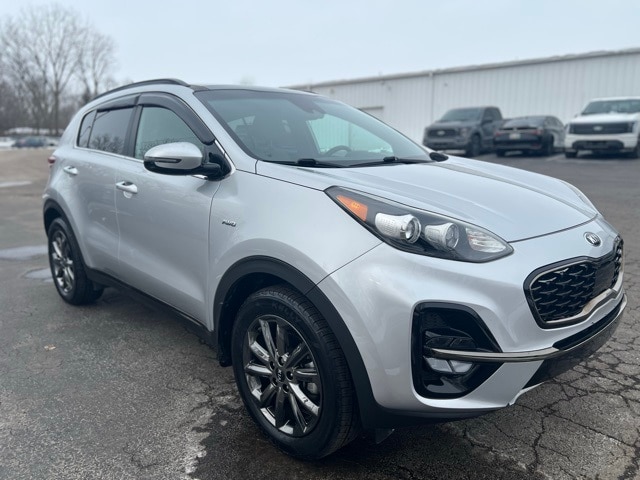 Used 2020 Kia Sportage S with VIN KNDP6CAC6L7679825 for sale in Fostoria, OH