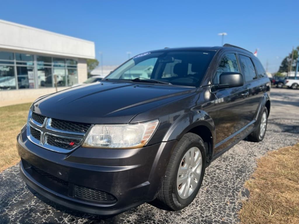 Used 2019 Dodge Journey SE SUV