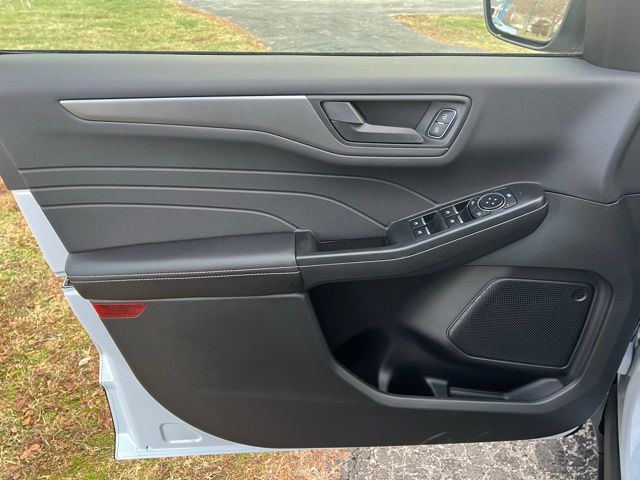 2026 Ford Escape Active - Photo 9