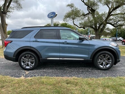 2025 Ford Explorer Active SUV