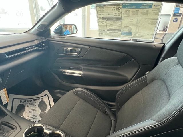 2025 Ford Mustang EcoBoost Fastback - Photo 20
