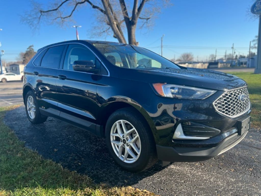 Used 2023 Ford Edge SEL SUV