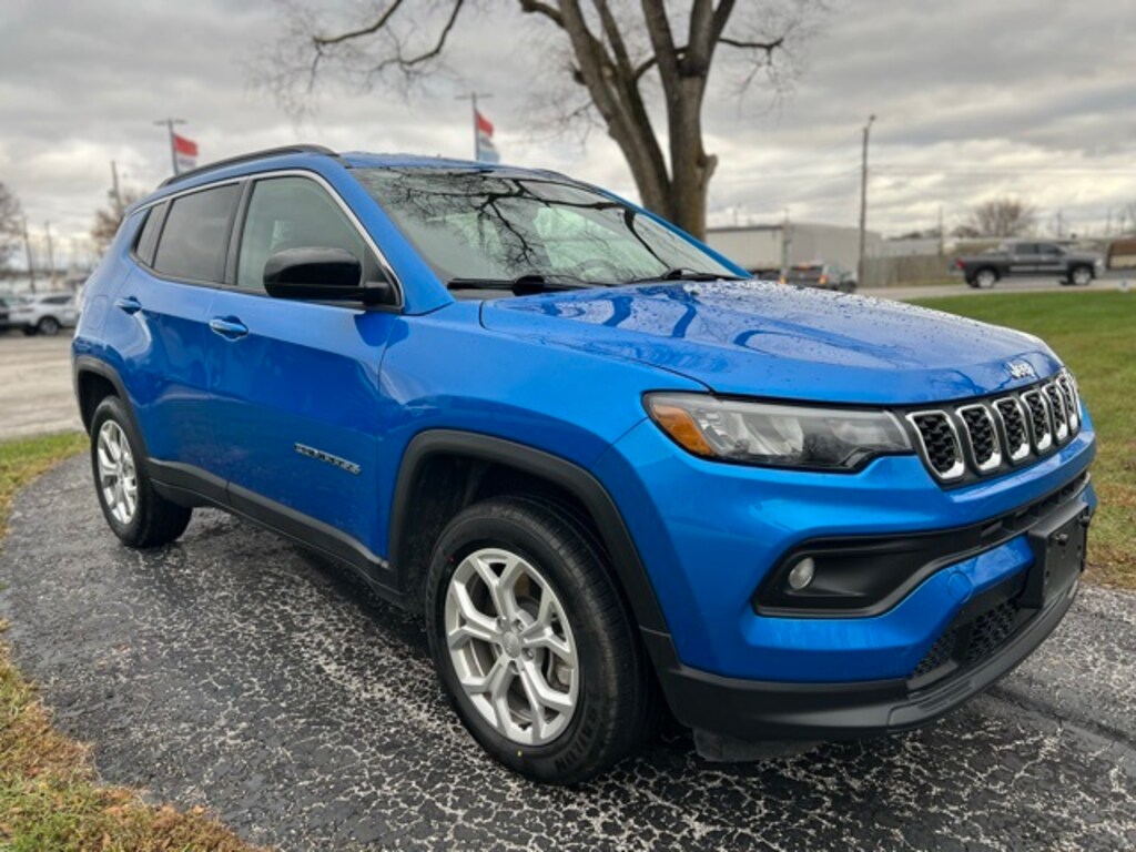 Used 2024 Jeep Compass Latitude SUV