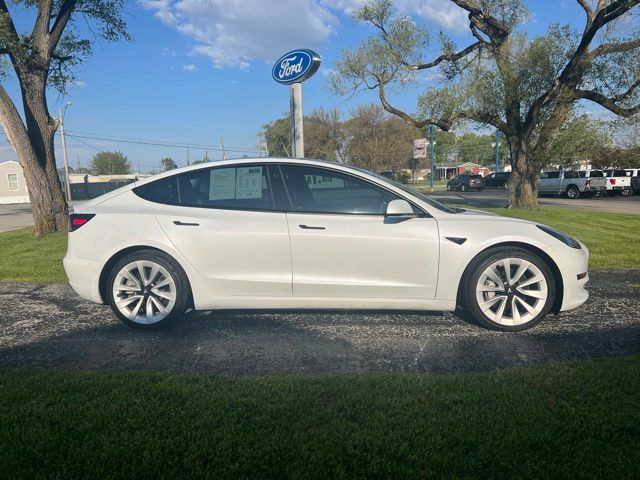2021 Tesla Model 3 Long Range Dual Motor All-Wheel Drive's photo