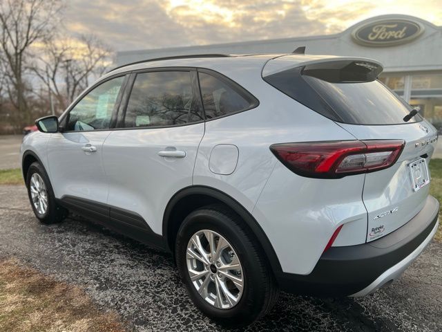 2026 Ford Escape Active - Photo 6
