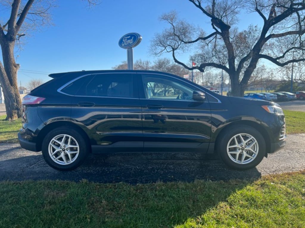 Used 2023 Ford Edge SEL SUV