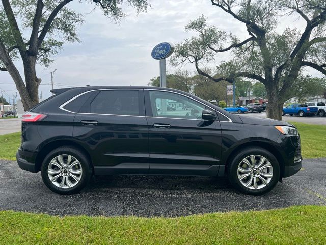 2024 Ford Edge Titanium AWD's photo