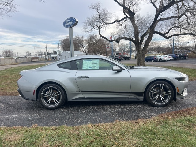 2025 Ford Mustang EcoBoost's photo