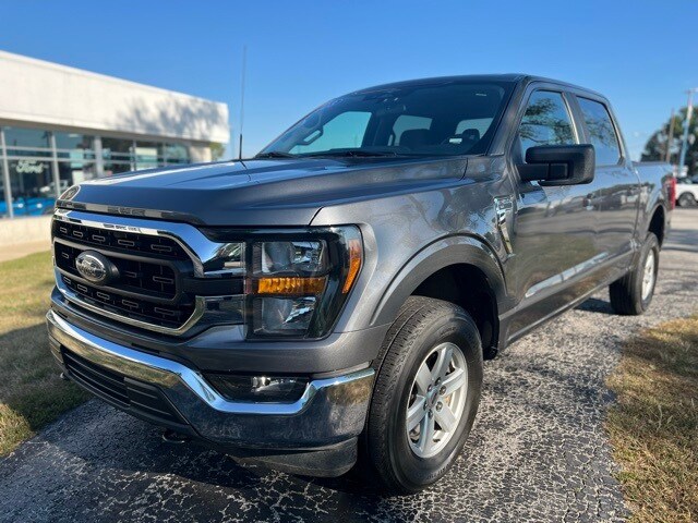 2023 Ford F-150 XLT photo 3