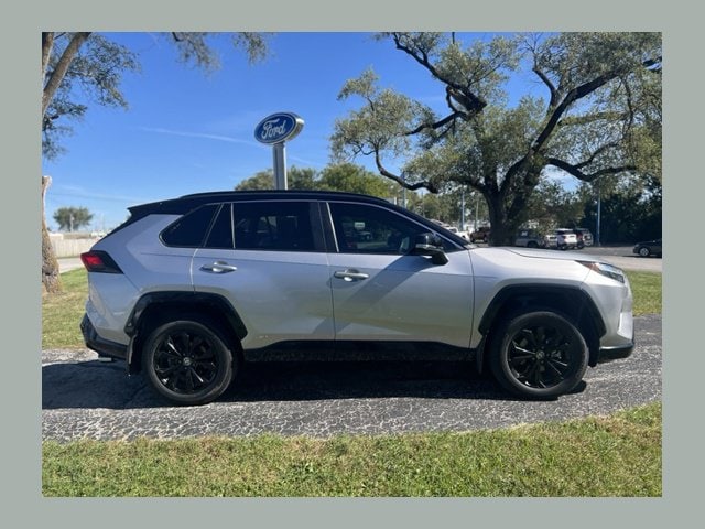 2022 Toyota RAV4 XSE