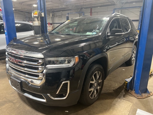 2023 GMC Acadia SLT's photo